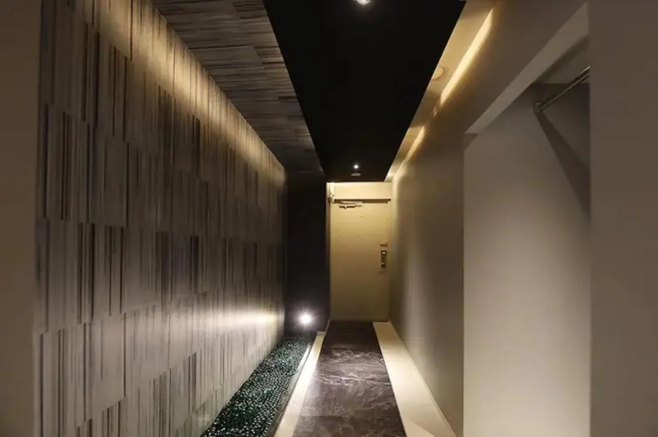 Lions Mansion Sapporo Jozankei Sanbankan Room 302 - Vacation Stay 16228 Apartment