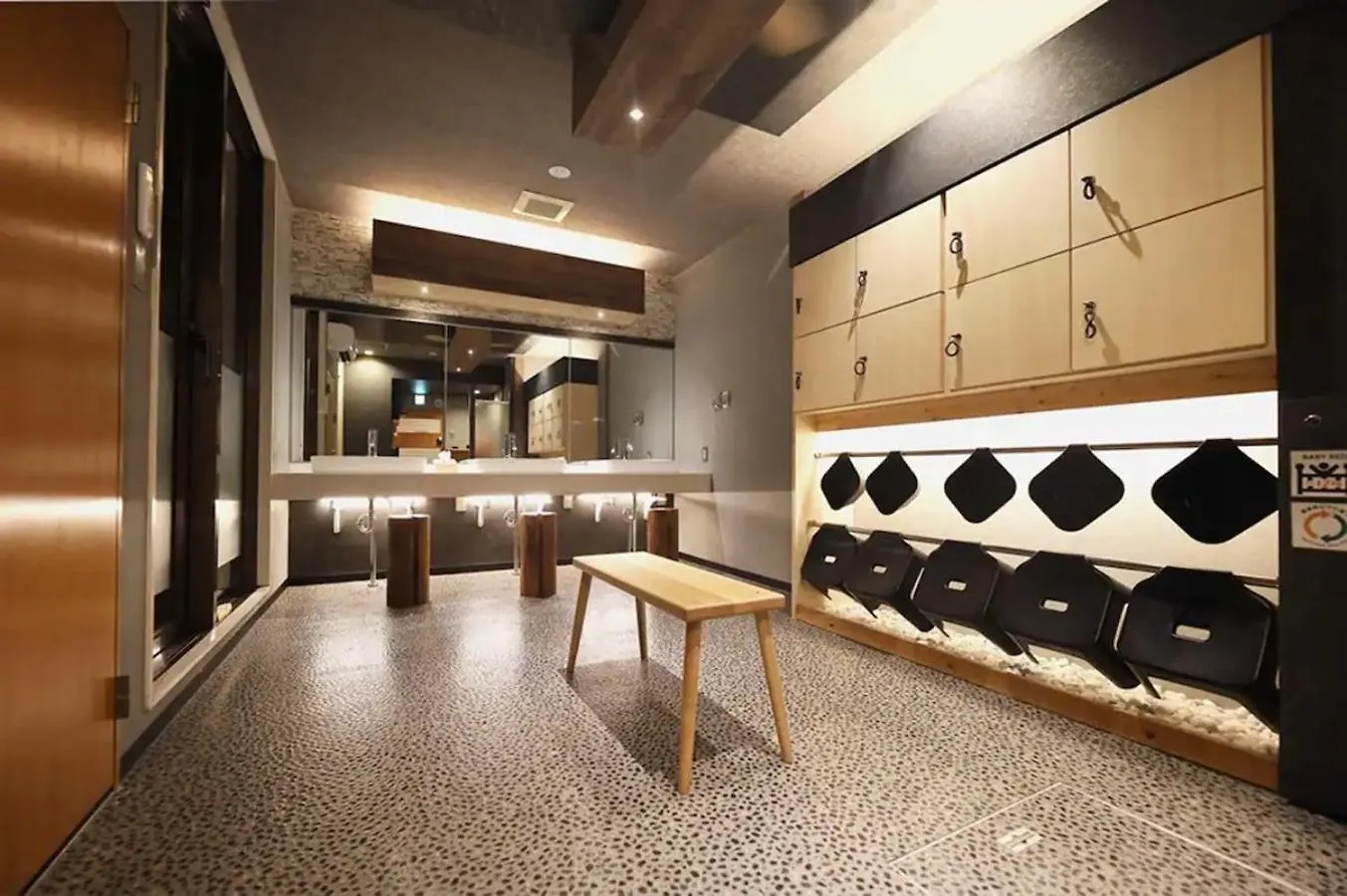 Apartment Lions Mansion Sapporo Jozankei Sanbankan Room 302 - Vacation Stay 16228